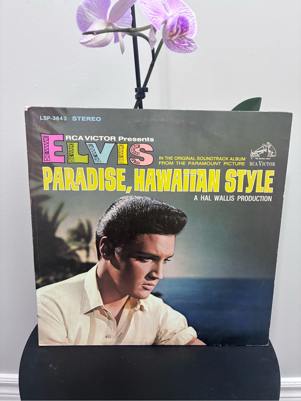 RCA Victor Elvis: Paradise, Hawaiian Style Vinyl LP - Yellow & Pink Cover